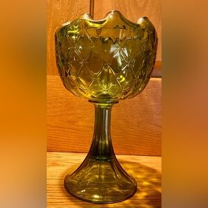 Vintage Lg Green Indiana Glass Pedestal Bowl, Starburst Pattern MCM PRE-OWNED